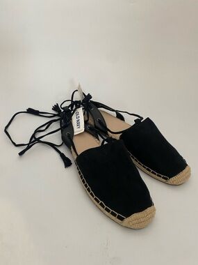 Old Navy Espadrille Closed Toe Sandals, Black, Size 8